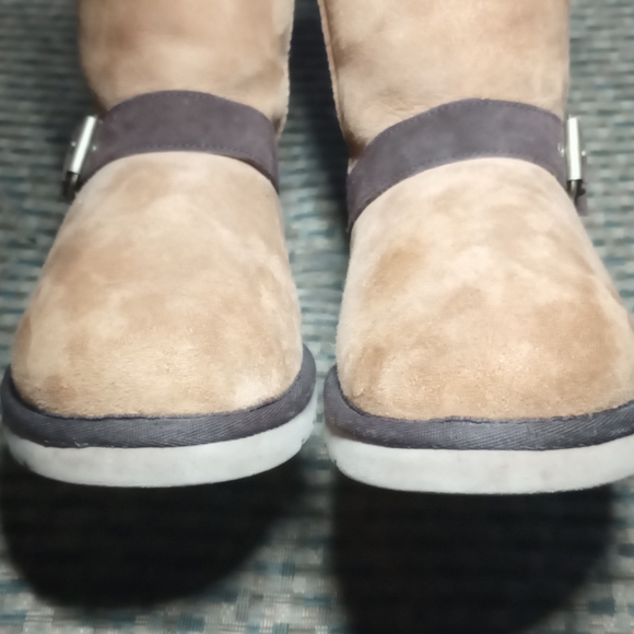 UGG Tan and Brown Winter Boots - Picture 7 of 12